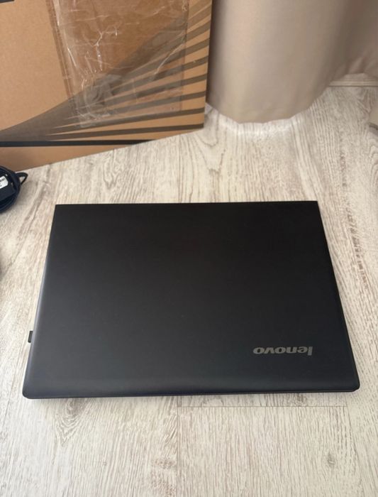 lenovo ideapad 100 15ibd - Laptopuri oferte online | OLX.ro