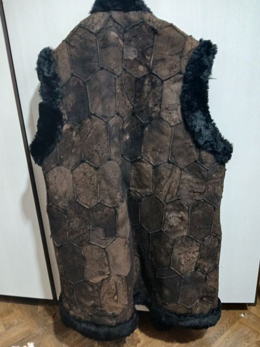 Продам жилет унисекс