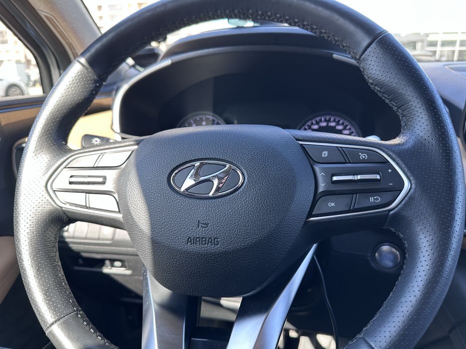 Santa Fe 2023г дилерский на гарантии!