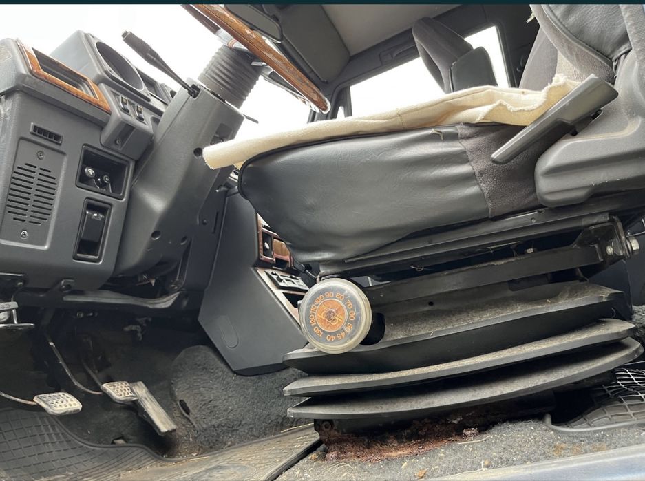 Vând Mitsubishi Pajero