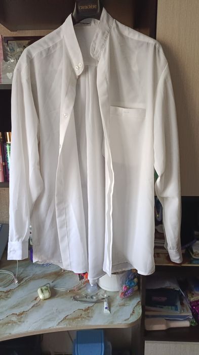 Рубашки мужские летние