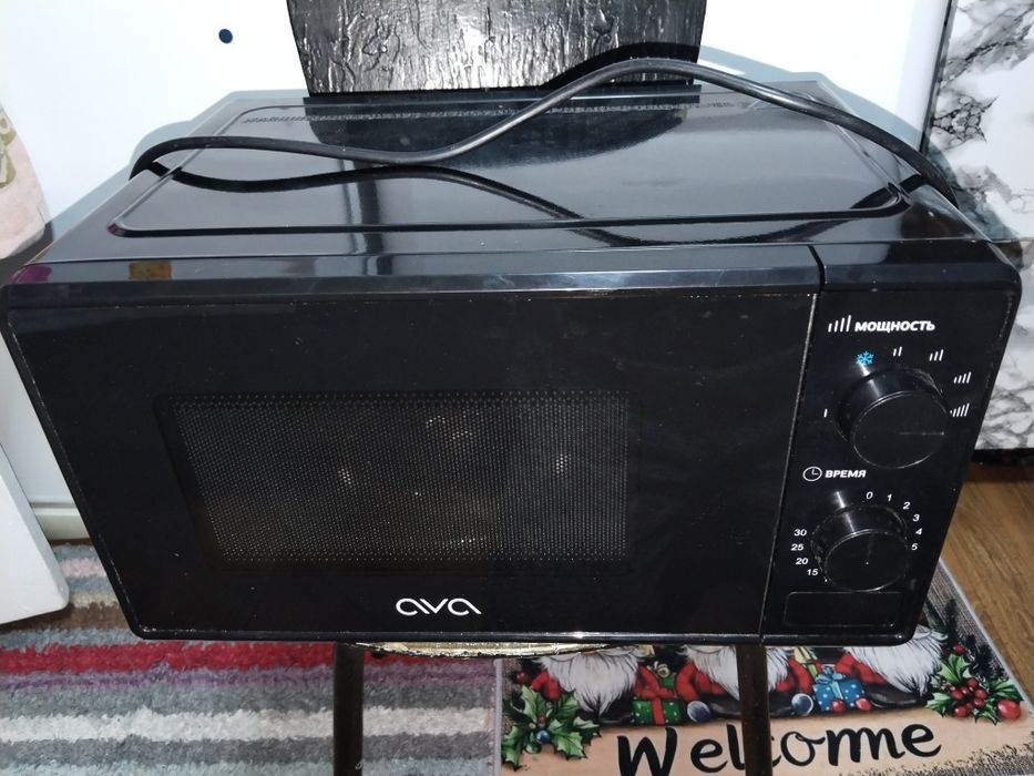 Продам микроволновоку в рабочем состоянии