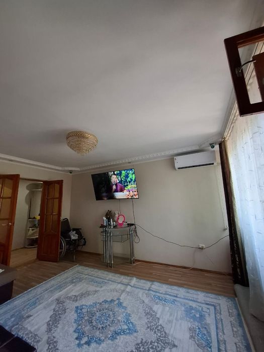 Продаётся 3 комн в центре Диана