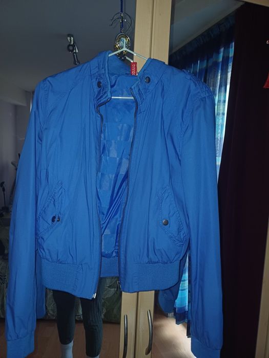 Jachetă damă H&M – mărimea M, culoare albastră