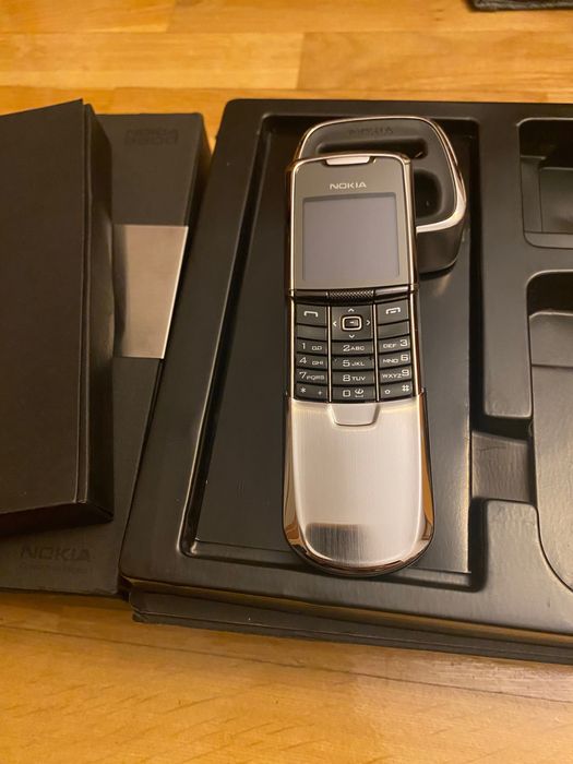 Nokia 8800 Classic CA NOU ! Full Box ! RARITATE Colectie vintage