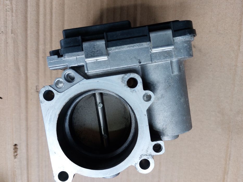 Clapeta acceleratie gama VAG 1.6 FSI cod motor BLF vw passat b6 etc