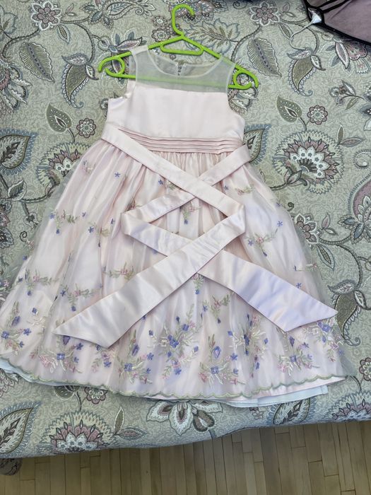 Платье на утренник