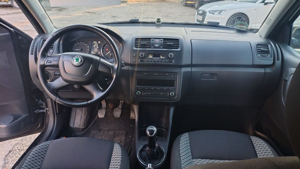 SKODA Fabia 2011 — imagine 24