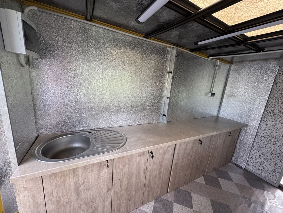 Food Truck fast food Mercedes Sprinter