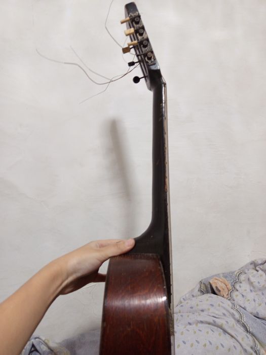 продам гитару ссср