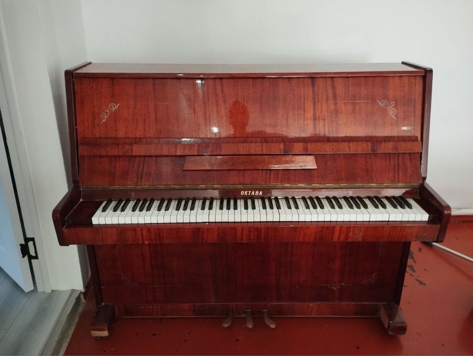 Фортепиано обмен бар