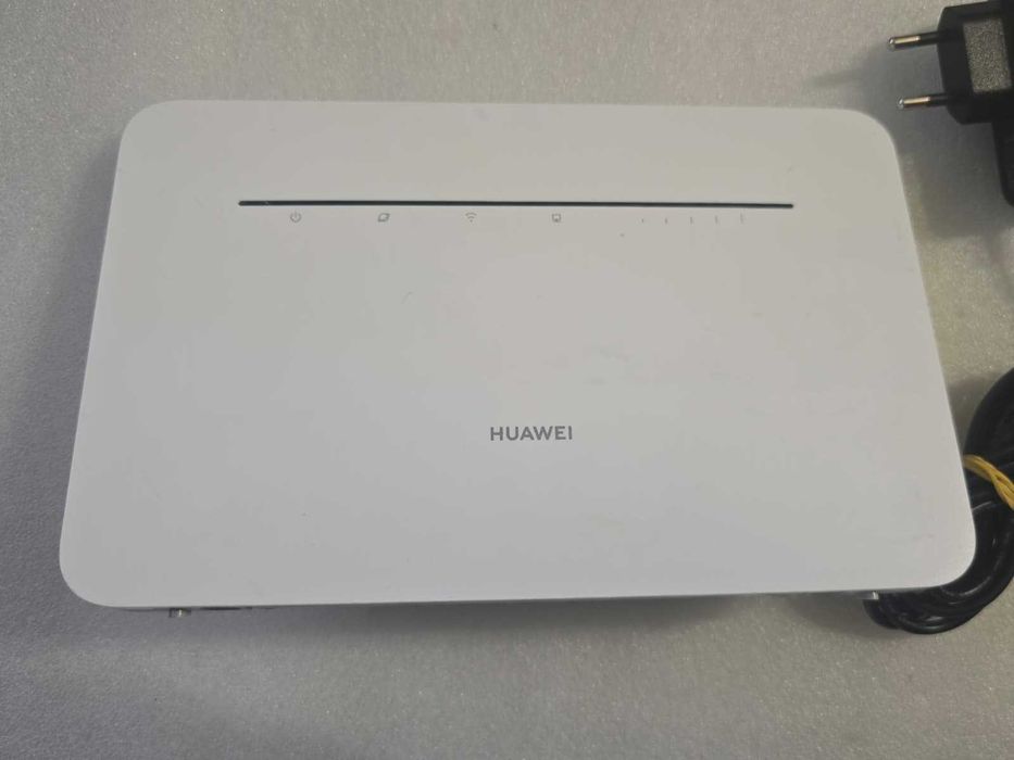 Modem / Router 4G LTE Huawei B535-232 WiFi Dual-Band Gigabit 300Mbps