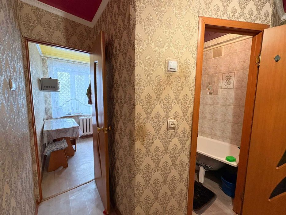 Сдам 2 ком квартиру 15 мкр Кушербаева 64а