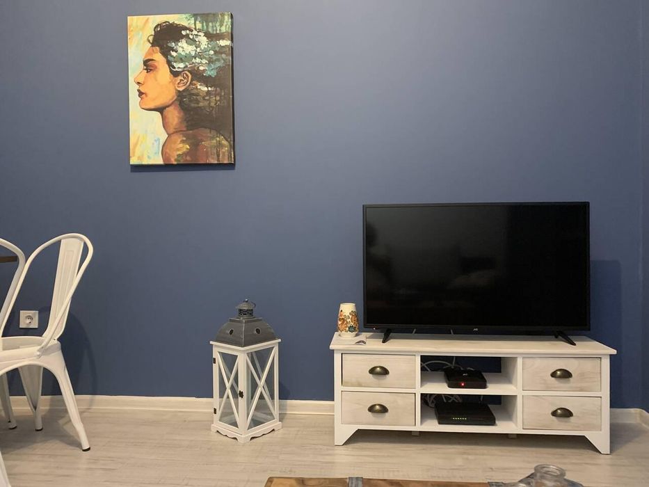 Дава се под наем Двустаен апартамент в Пловдив, Център - 50 кв.м за 459 € - Снимка #2