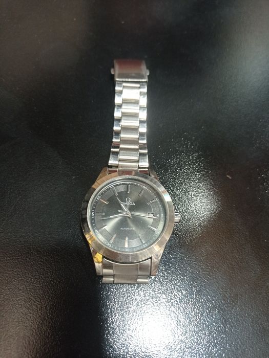 Продам механические часы в идеальном состоянии