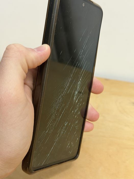 3 телефона продаю читать описание