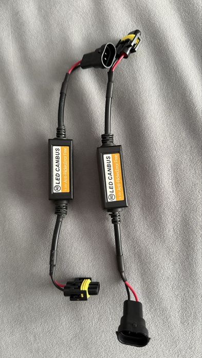 Adaptoare auto LED canbus