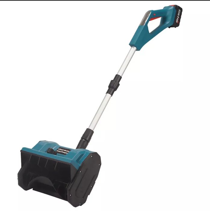 Снегоуборщик для чистки снега