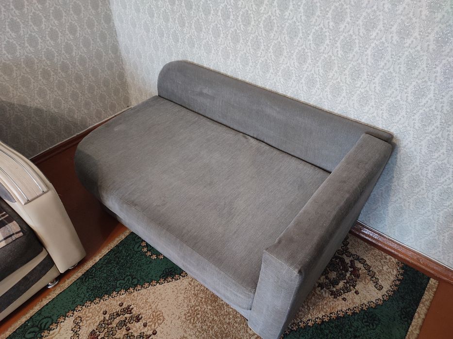 Диван тахта в отличном состоянии