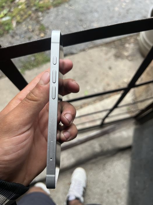 Iphone 16e 128gb