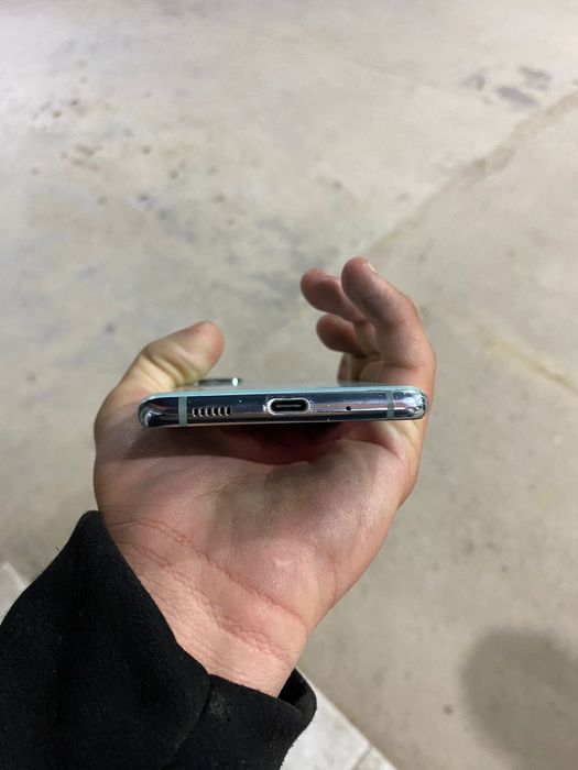 Самсунг С20 фе идеалный