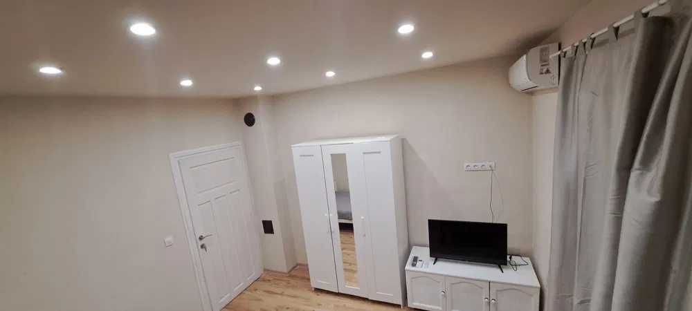 Дава се под наем Къща в Средец - 100 кв.м за 200 € - Снимка #3