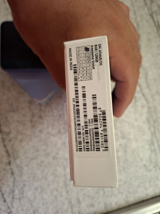 Телефони Samsung A54 и А34