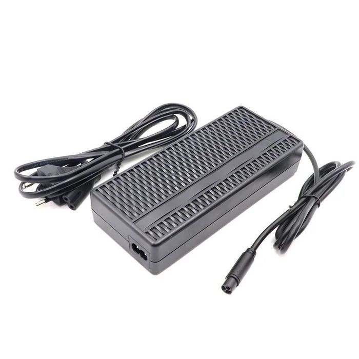 Зарядно за kukirin g2 master и др 58.8v
