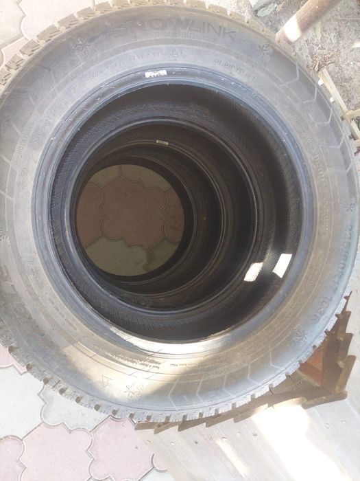 Шины зимние б/у 225/60/17