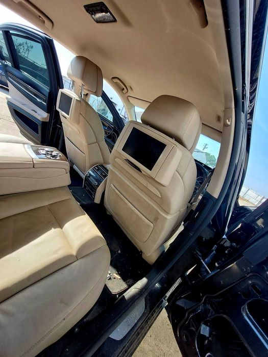 Interior crem,BMW seria 7 -F01-2010
