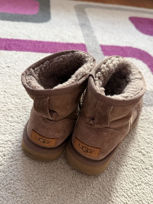 Ugg в много добро състояние
