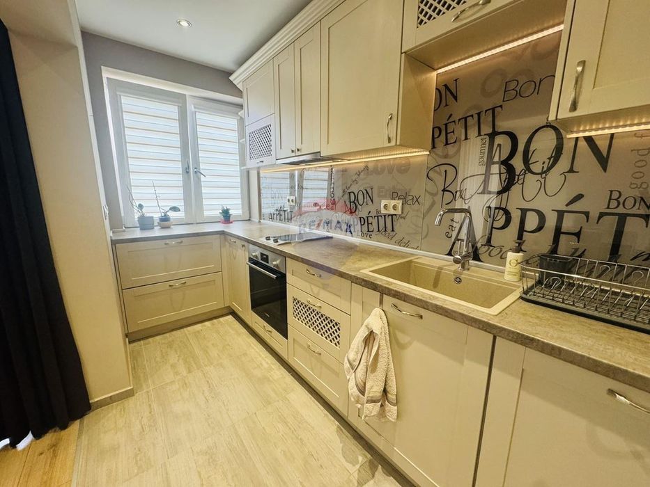 Дава се под наем Тристаен апартамент в Варна, Нептун - 80 кв.м за 797.64 € - Снимка #2