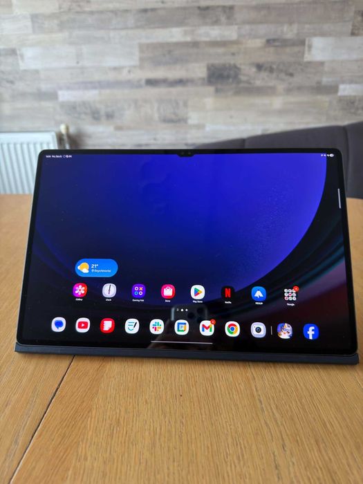Samsung S9 Tab Ultra, 512GB, 14.6'', 120hz, Като Нов + Калъф - Samsung Ultra Smart Book Cover