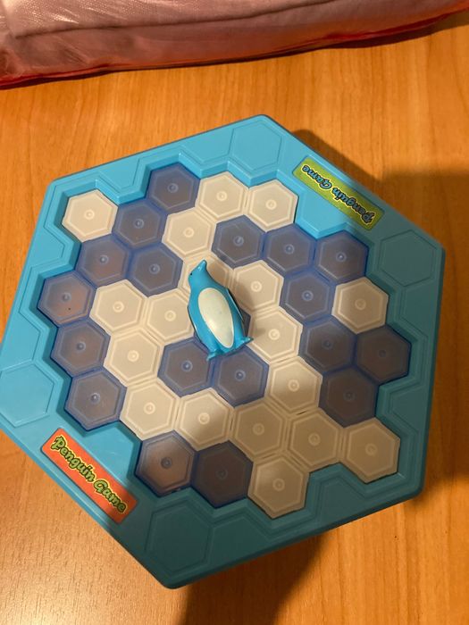 ПИНГИВИН НА ЛЬДИНЕ, детская настольная игра