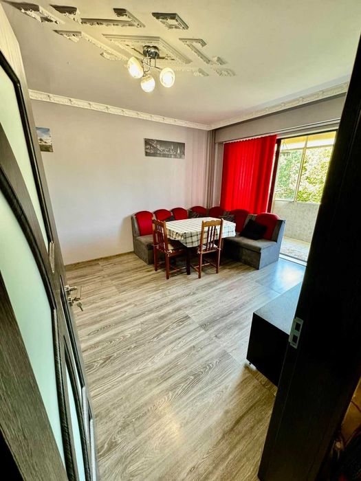 Продава се Тристаен апартамент в Плевен, Сторгозия - 75 кв.м за 1320 €/кв.м - Снимка #1