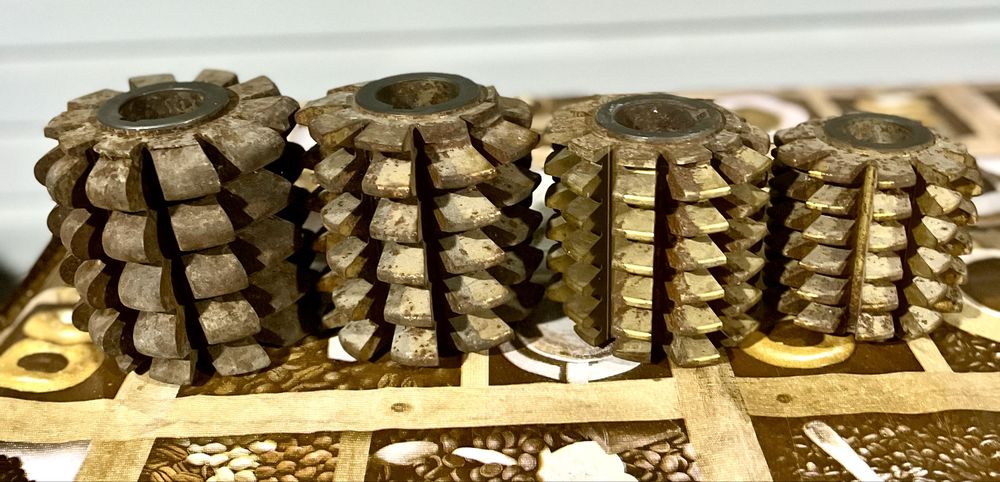 Червячные фрезы новые