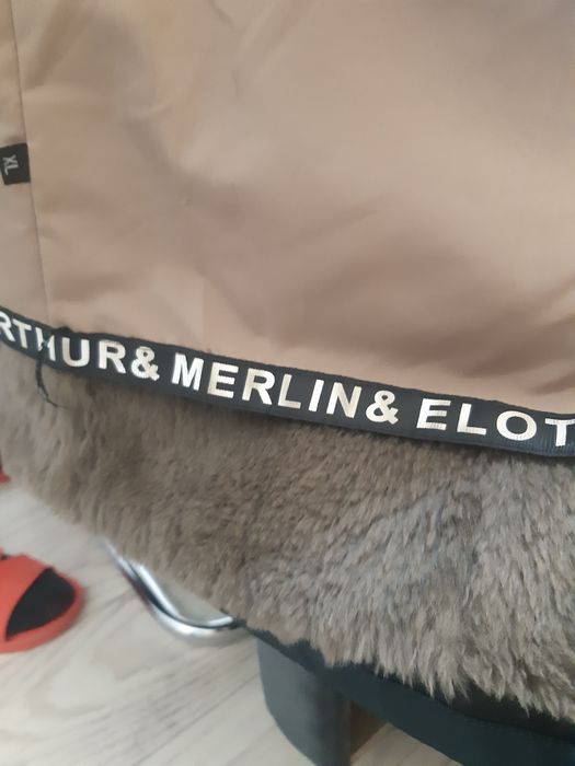 Парка ,зимняя,мех енот.