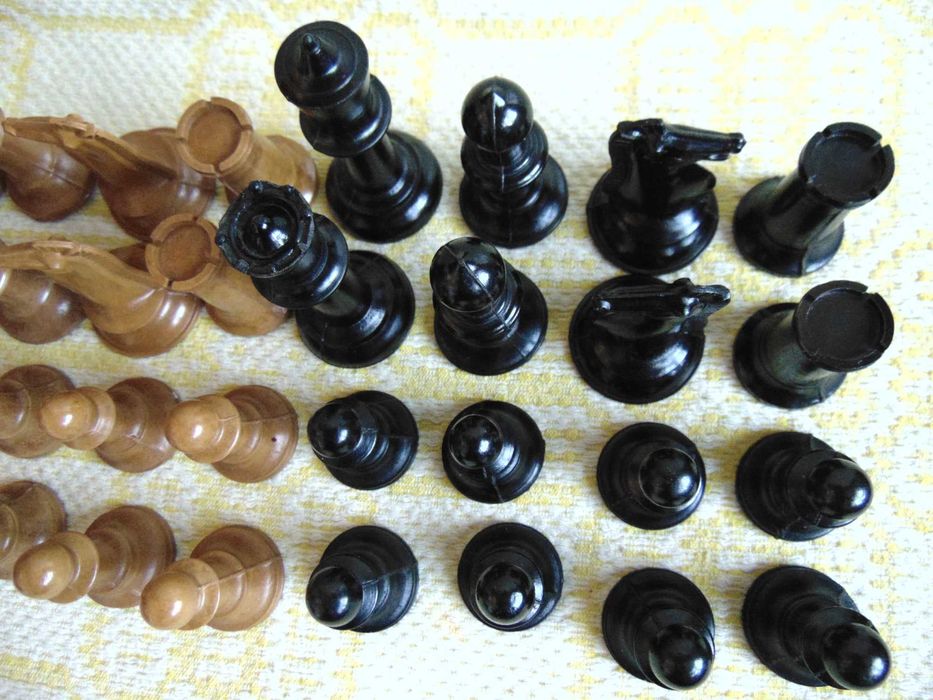 Бакелитови фигури за шах