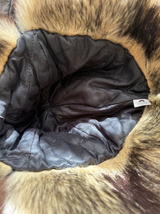 Зимна шапка с естествен косъм