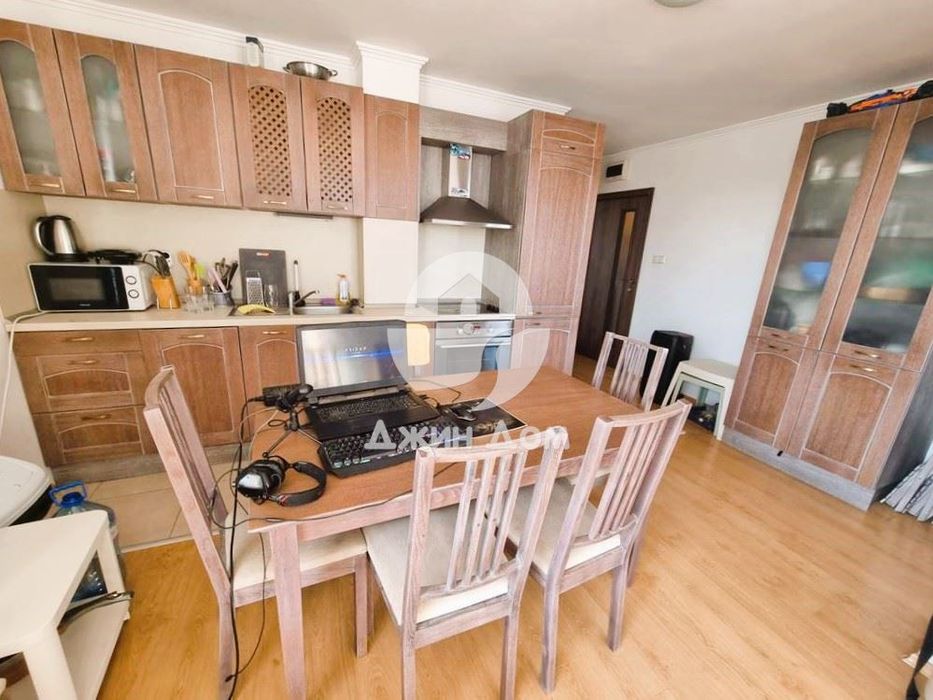 Продава се Тристаен апартамент в Свети Влас - 110 кв.м за 1200 €/кв.м - Снимка #4