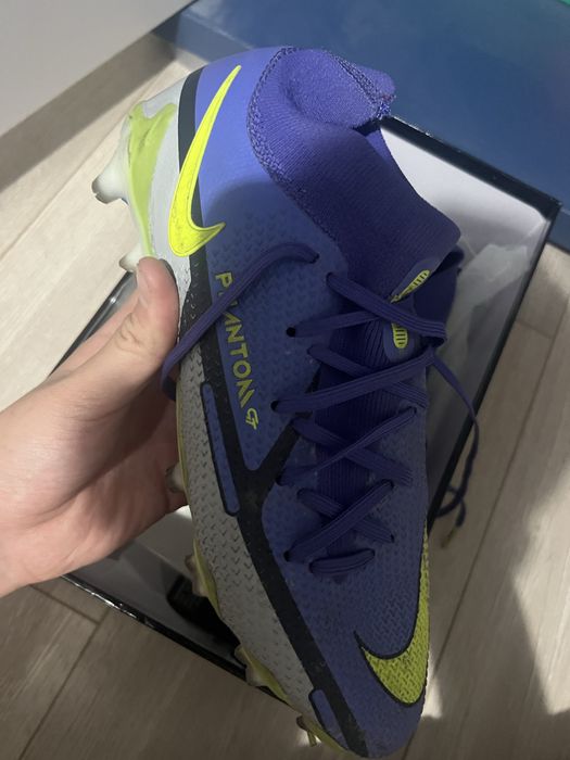 Бутсы очень хороший