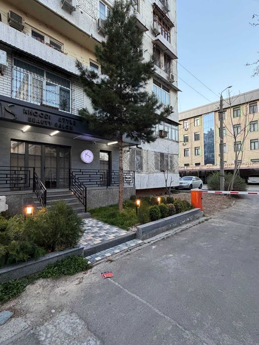 Срочно продаётся Квартира под офис Ойбек метро Ор-р: Савдогар Банк