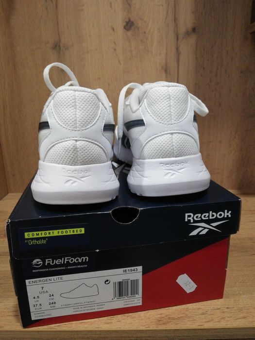 Дамски Маратонки 24см стелка