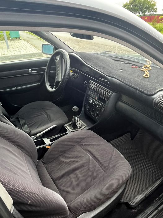 Машина Ауди 100,audi 100,ауди