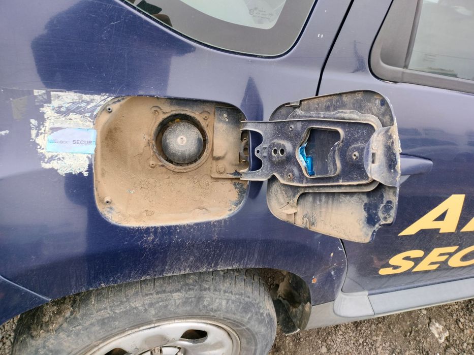 Dezmembrari  Dacia DUSTER 1 (HS)  2010  > 2017 1.5 dCi 4x4 Motorina