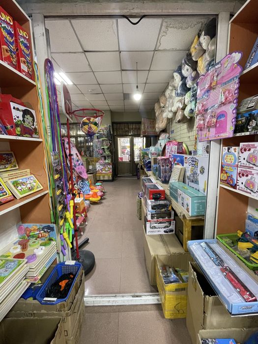 бутик арендага берыледы