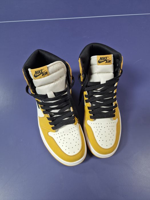 Nike Air Jordan 1 Mid Bej