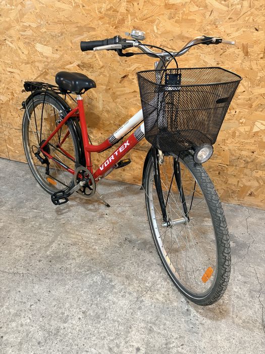 28цола употребяван дамски градски велосипед колело[7ck-Shimano]