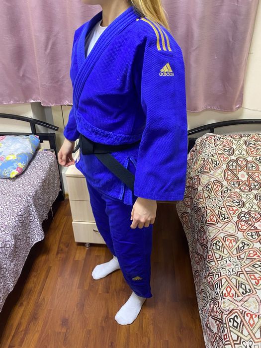 Көк кимоно Адидас 160размер