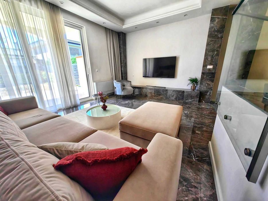 Луксозна къща в гр.Пловдив - кв. Остромила!